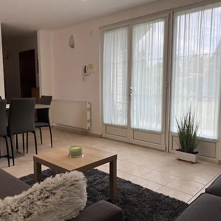 Orgona Apartment Balatonszarszo